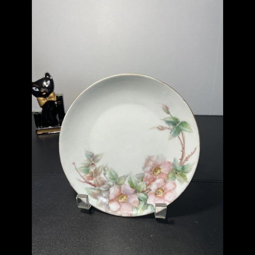 RS Germany Vintage 1920 To 1944 4 HandPainted Pastel Floral Salad Dessert Plates